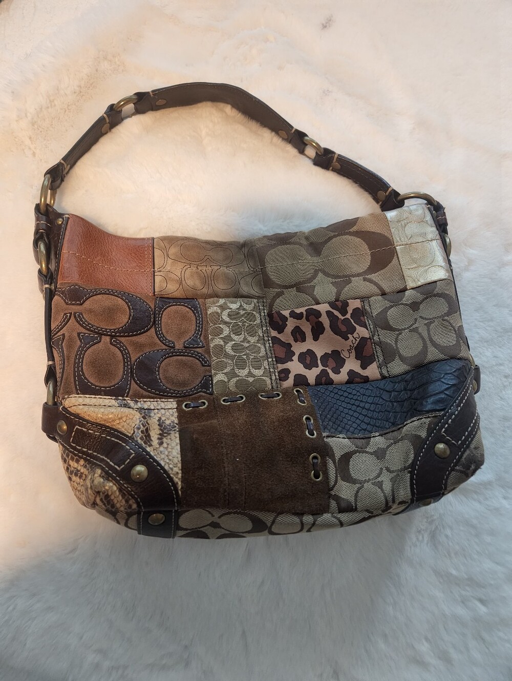 Coach Patchwork Vintage Signature Hobo Shoulder Bag in Brown, Tan and Cream - Picture 7 of 12
